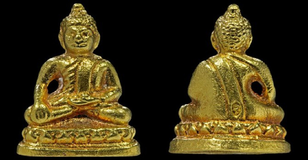 พระกริ่งมงคลมหาเศรษฐีหลวงปู่บัว'มากด้วยค่านิยม'
พระกริ่งมงคลมหาเศรษฐีหลวงปู่บัว'มากด้วยค่านิยม'