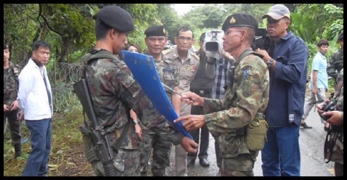 กองทัพกับตำรวจ กองทัพกับตำรวจ