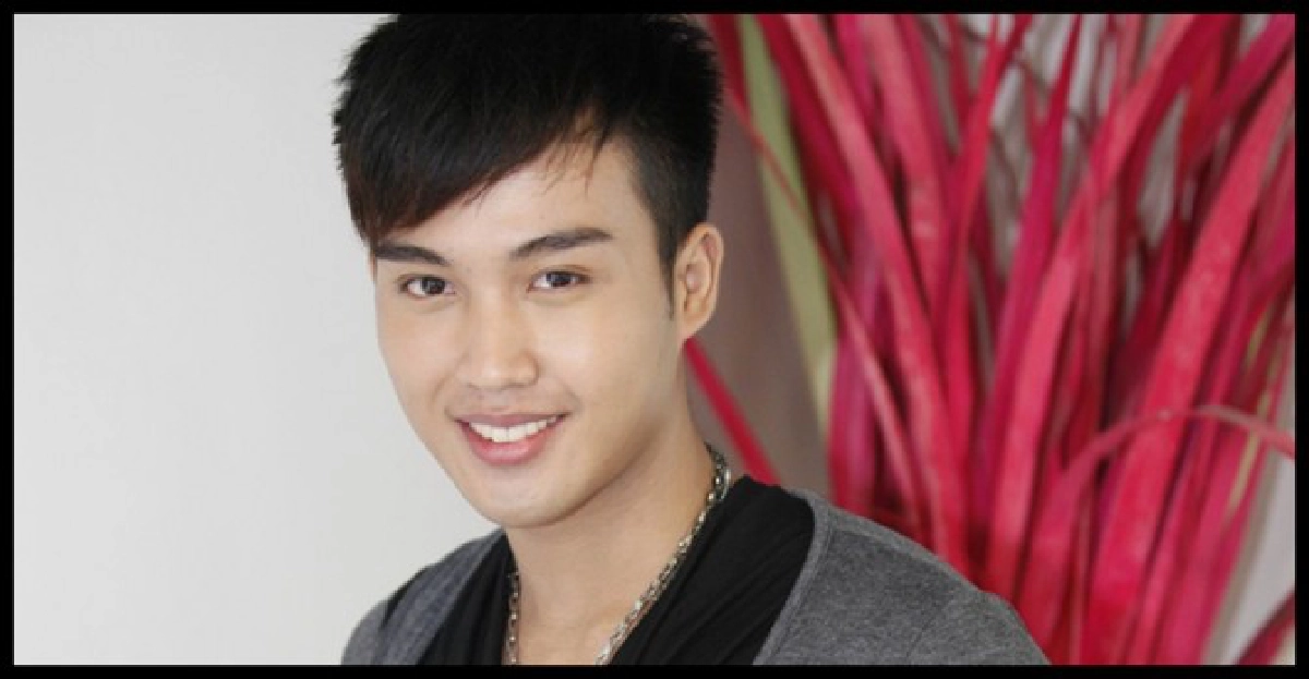 โอกาสสร้างฝันกับวันของ'โฟนลิ้ง'
โอกาสสร้างฝันกับวันของ'โฟนลิ้ง'