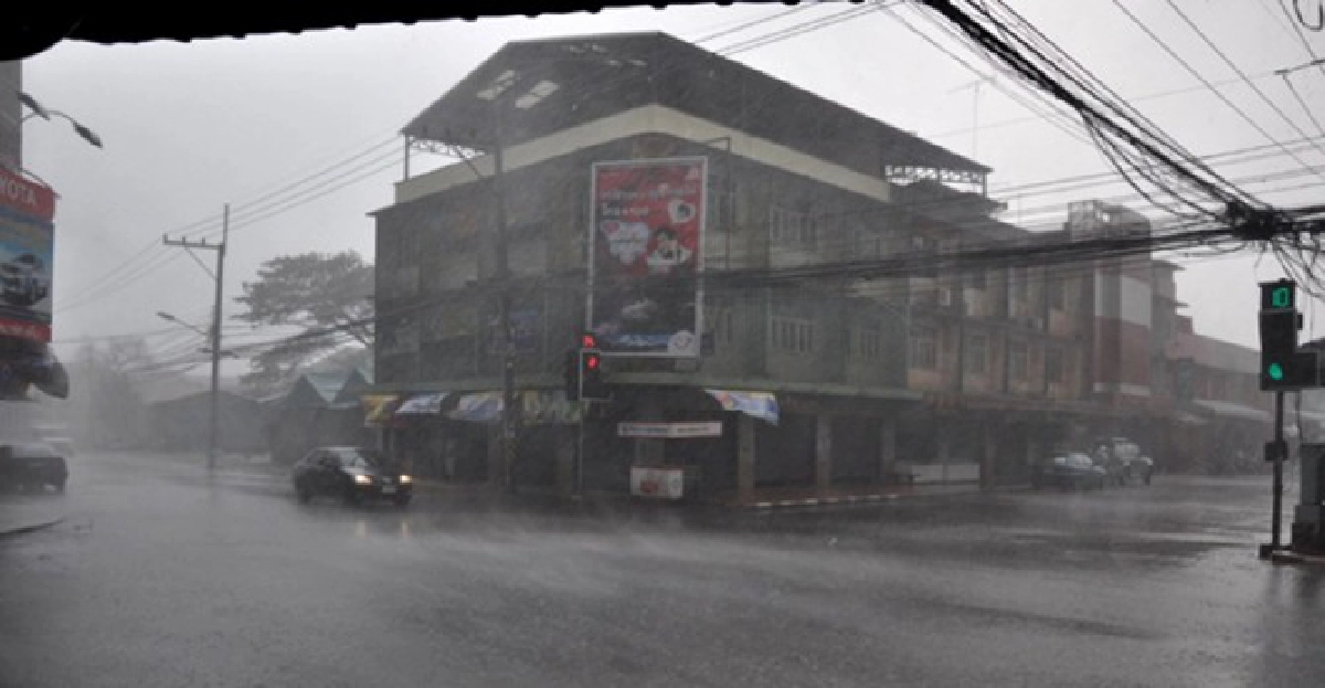 อุตุฯเตือนเหนือ-กลางฝนตกหนักบางแห่ง อุตุฯเตือนเหนือ-กลางฝนตกหนักบางแห่ง