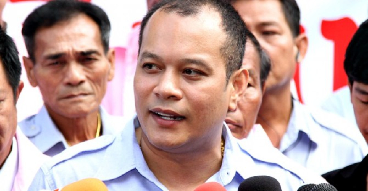 'เต้น'ปัด'ปู-แม้ว'ขัดแย้งเหตุปรับครม.ช้า 'เต้น'ปัด'ปู-แม้ว'ขัดแย้งเหตุปรับครม.ช้า