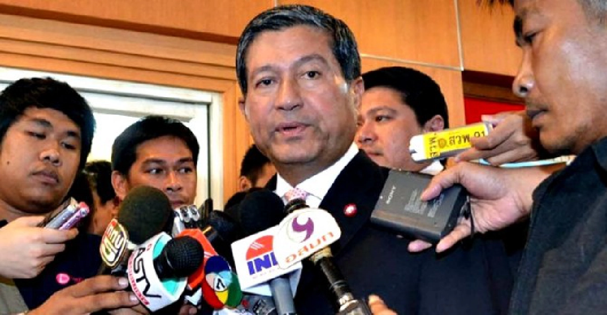 'เฉลิม'หนุนยกเลิกตั้งด่านกลางวันแก้รถติด 'เฉลิม'หนุนยกเลิกตั้งด่านกลางวันแก้รถติด