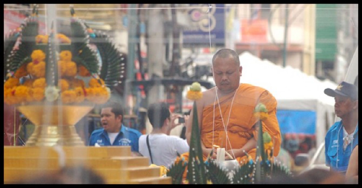 พระสามตามอบทุน'นร.พุทธ-มุสลิม' พระสามตามอบทุน'นร.พุทธ-มุสลิม'