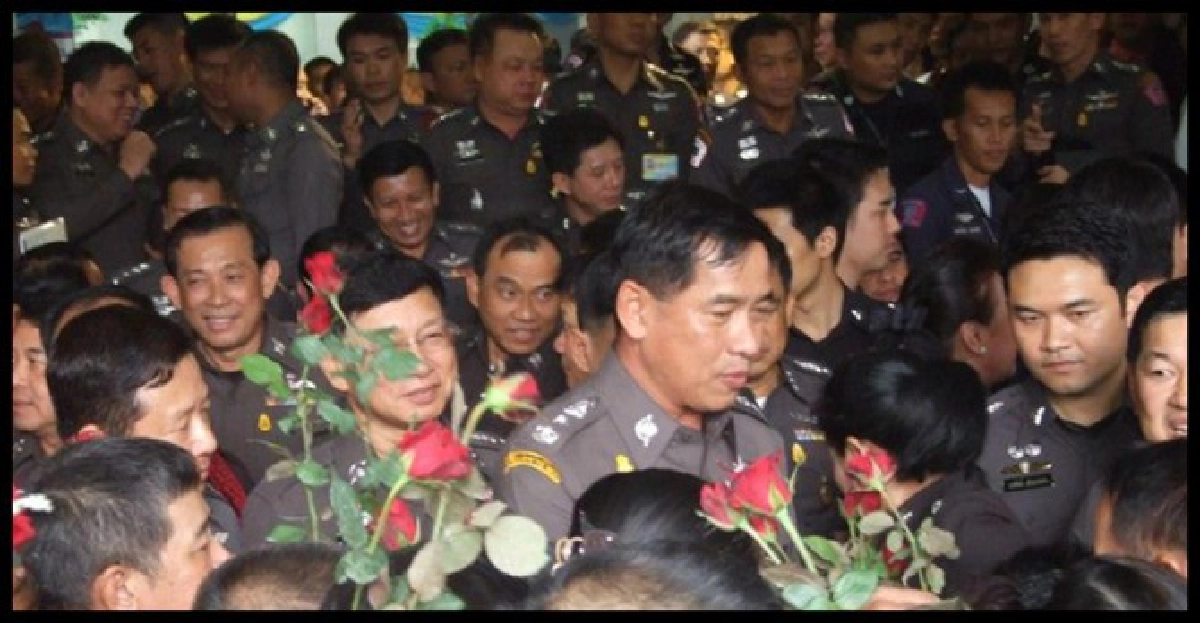 'มีวันนี้เพราะพี่ให้'