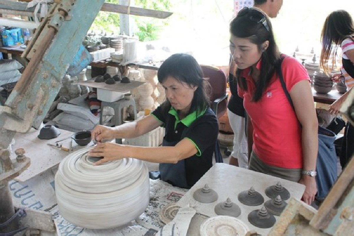 ฟื้น'โอท็อป'สร้างคุณค่าสตรีไทย