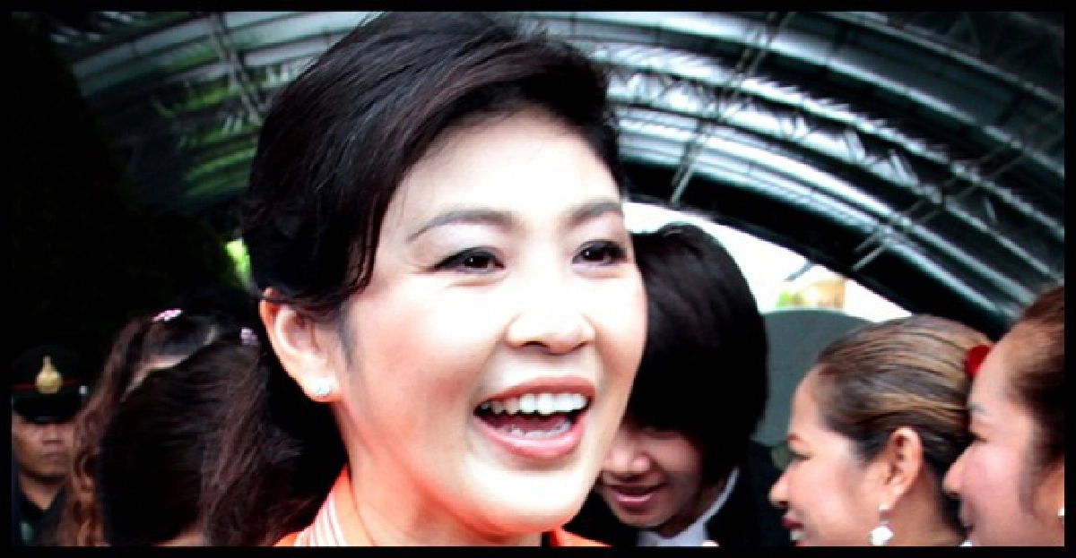 'ปู'โยน'กบอ.'แจงสถานการณ์น้ำ 'ปู'โยน'กบอ.'แจงสถานการณ์น้ำ