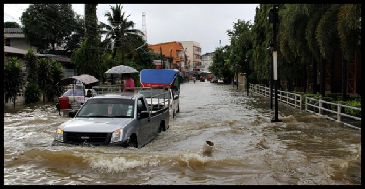 ปราจีนฯอ่วม!น้ำจากสระแก้วทะลักท่วม ปราจีนฯอ่วม!น้ำจากสระแก้วทะลักท่วม