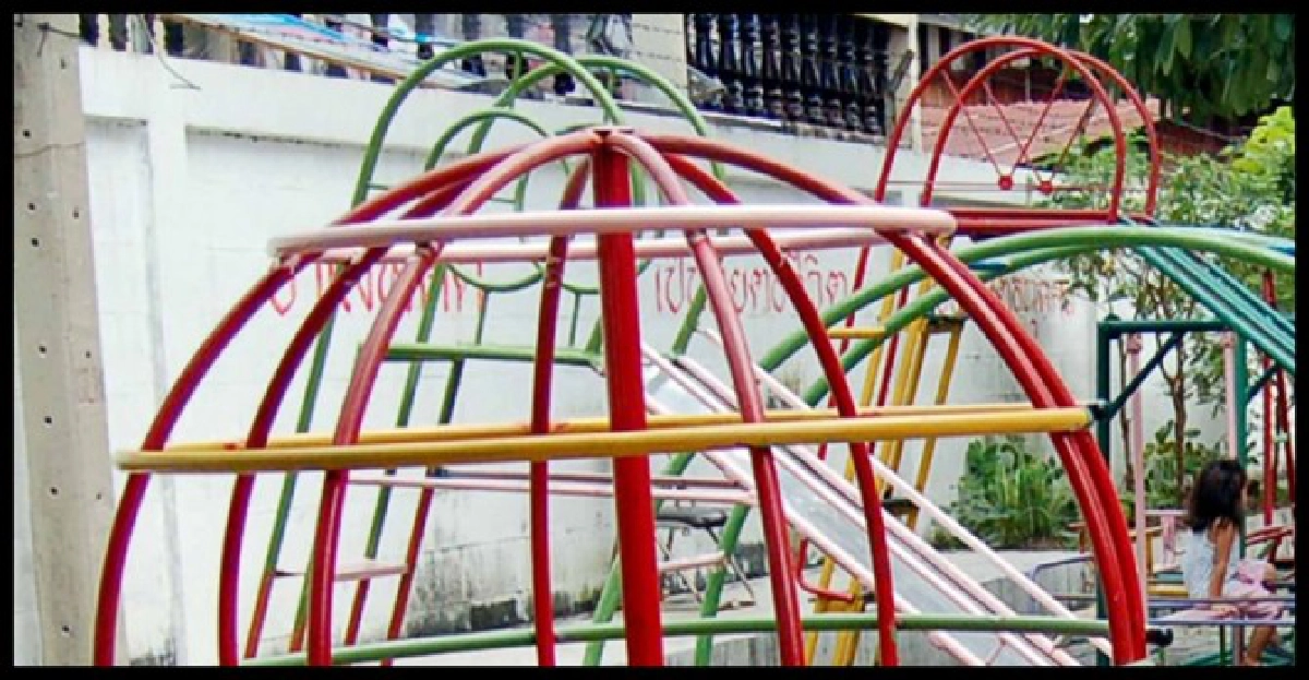 อึ้ง!พบตะกั่วปนเปื้อนเครื่องเล่นเด็ก อึ้ง!พบตะกั่วปนเปื้อนเครื่องเล่นเด็ก