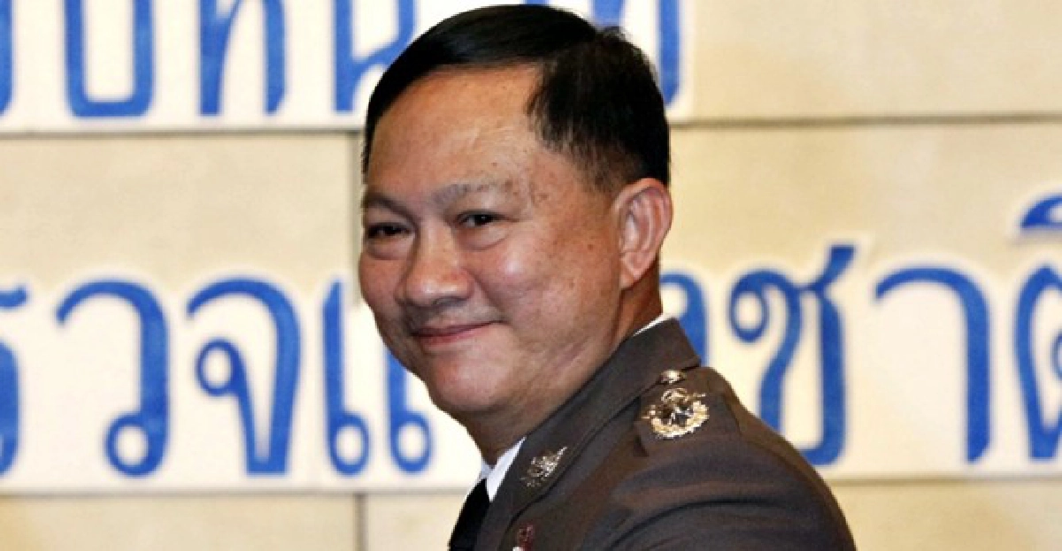 'อดุลย์'ปัดตอบ'ผบช.น.'บินพบ'แม้ว' 'อดุลย์'ปัดตอบ'ผบช.น.'บินพบ'แม้ว'