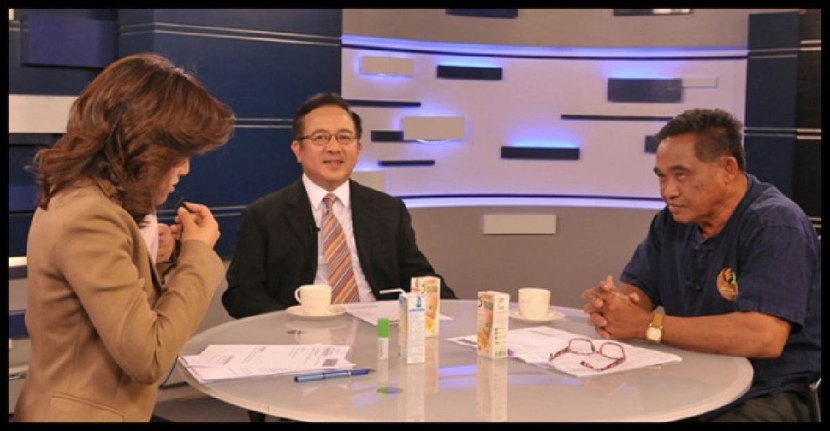 จัดถก'โครงการจำนำข้าว(นอกนา)' จัดถก'โครงการจำนำข้าว(นอกนา)'