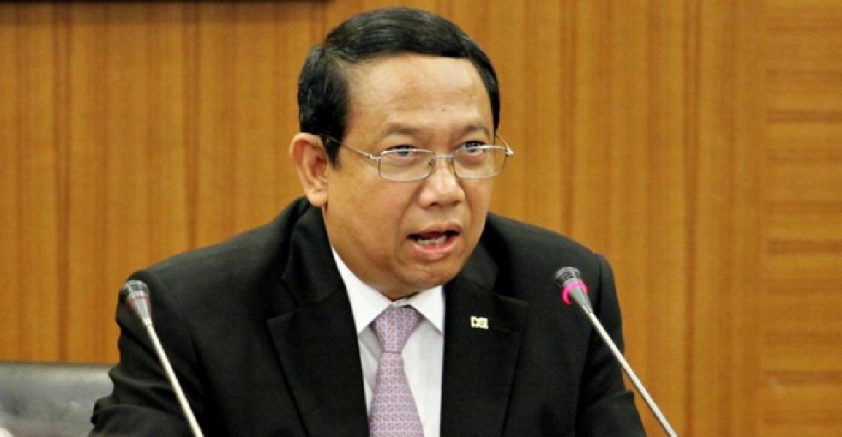 'ธาริต'ปัดจ่อเรียกสอบ'อภิสิทธิ์-สุเทพ' 'ธาริต'ปัดจ่อเรียกสอบ'อภิสิทธิ์-สุเทพ'