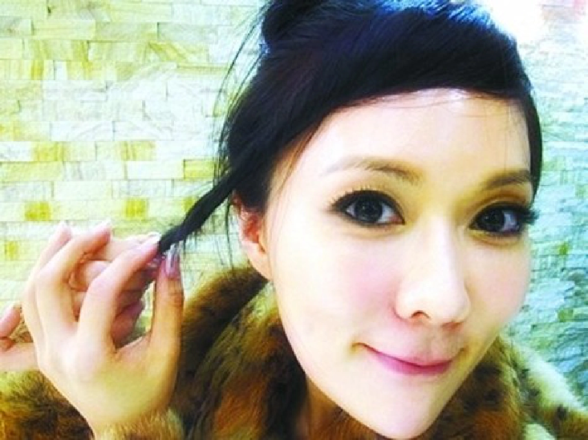 แบ๊ว!สาว40ศัลยกรรม30ครั้งให้หน้าเด็ก แบ๊ว!สาว40ศัลยกรรม30ครั้งให้หน้าเด็ก