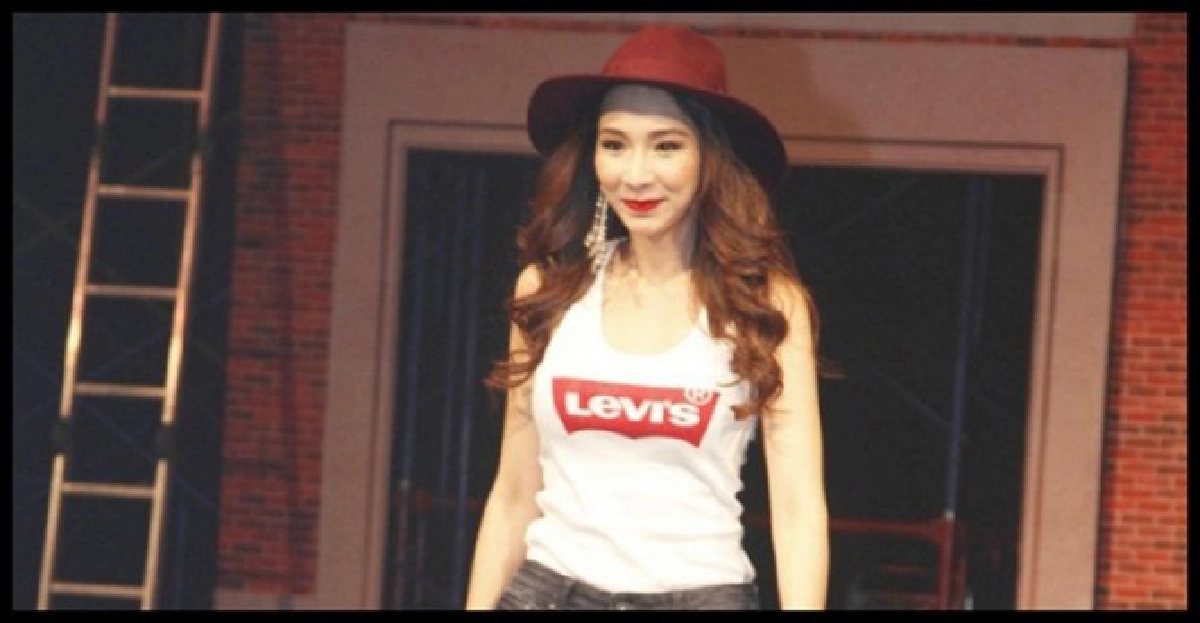 'มิ้นท์'ถูกโยงมือที่สาม'โฟร์-พิชญ์'
'มิ้นท์'ถูกโยงมือที่สาม'โฟร์-พิชญ์'