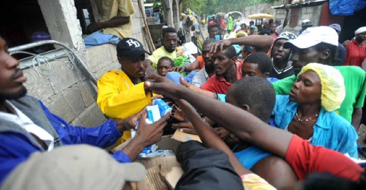 เฮติน้ำท่วมหนัก-พายุ'แซนดี้'พัดถล่ม เฮติน้ำท่วมหนัก-พายุ'แซนดี้'พัดถล่ม