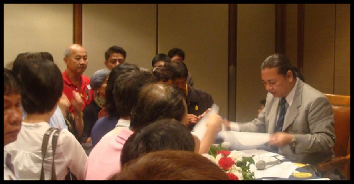 บรรยาย'มาราธอน'บรรยากาศแบบ'ตู้ตั๋วแตก' 
