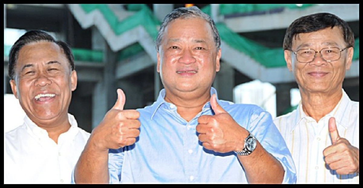 เซ็ง!ผู้ว่าฯบ่นพื้นฟุตซอลไม่มาตามนัด เซ็ง!ผู้ว่าฯบ่นพื้นฟุตซอลไม่มาตามนัด