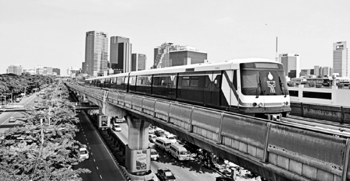 บีทีเอส"เริ่มแล้วรถไฟฟ้า4ตู้ต่อขบวน
บีทีเอส"เริ่มแล้วรถไฟฟ้า4ตู้ต่อขบวน