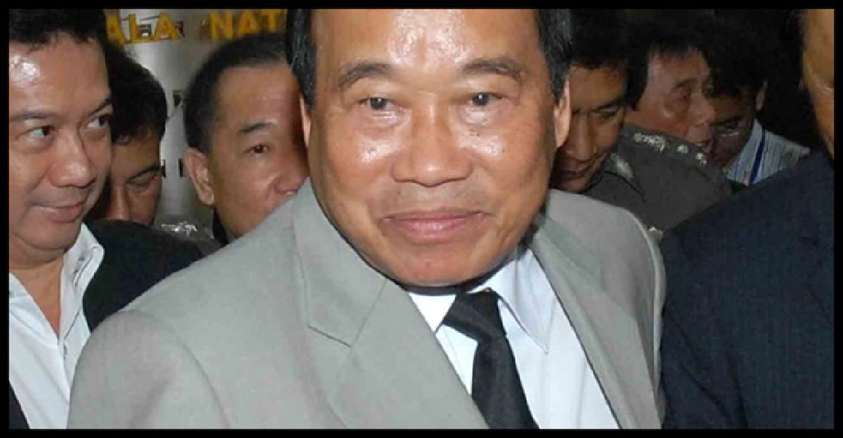 แย้ม!'5แสน'ร่วมม็อบเสธ.อ้าย แย้ม!'5แสน'ร่วมม็อบเสธ.อ้าย