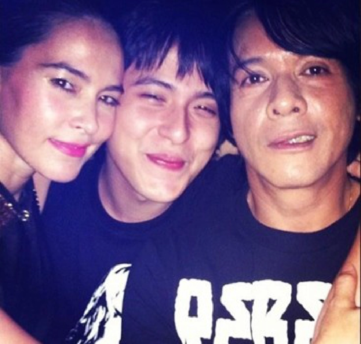 อดีตปะทะอดีตไม่มีขีดจำกัดวงการมายา
อดีตปะทะอดีตไม่มีขีดจำกัดวงการมายา