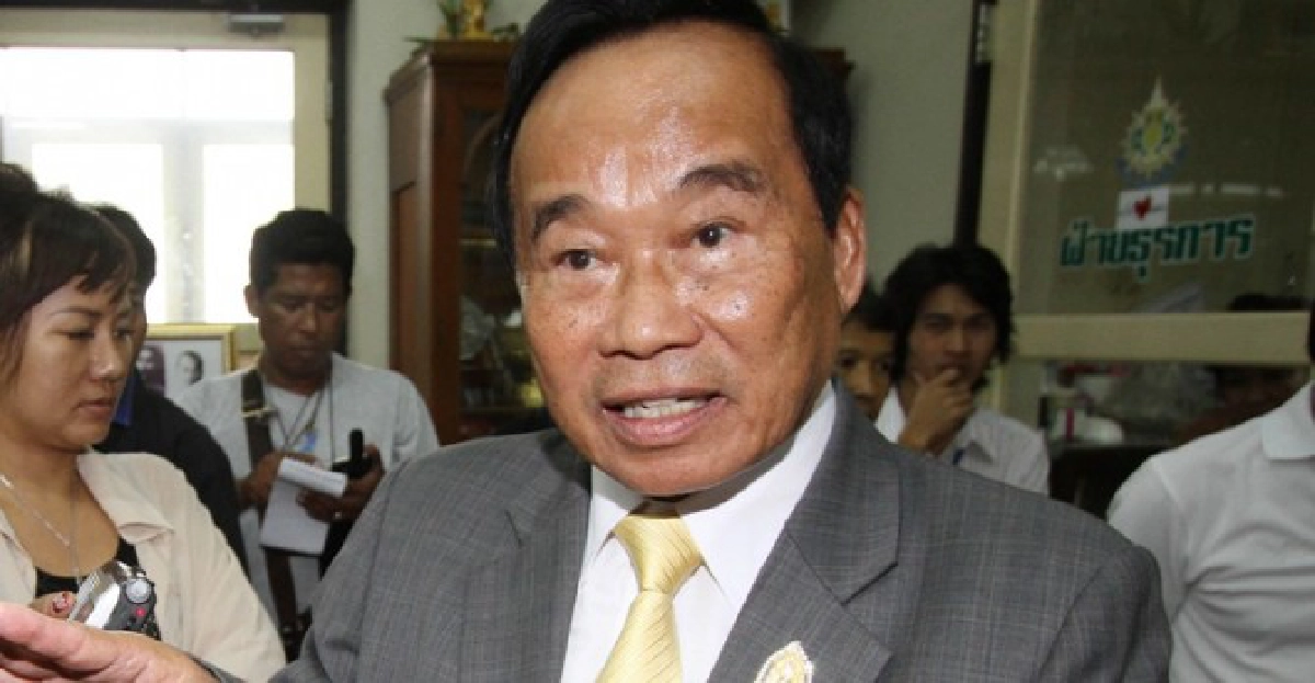 'เสธ.อ้าย'ปัดมีขบวนการลงขันล้มรบ. 'เสธ.อ้าย'ปัดมีขบวนการลงขันล้มรบ.