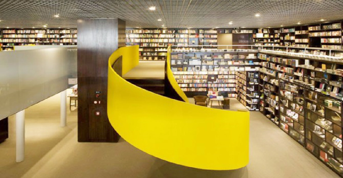 โรงหนัง+ร้านหนังสือควงแขนAlternative Content
โรงหนัง+ร้านหนังสือควงแขนAlternative Content
