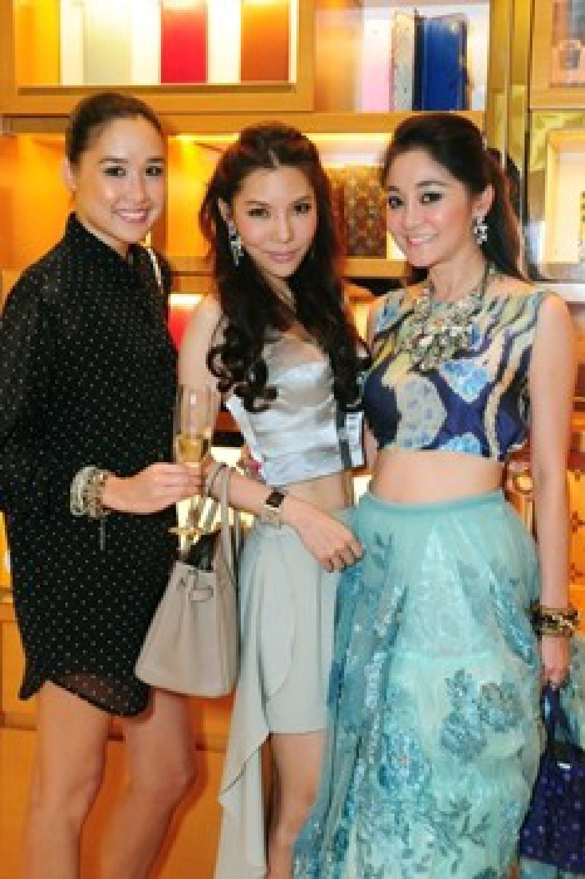 ใส่นาฬิกาหรูช่วยการกุศล ใส่นาฬิกาหรูช่วยการกุศล