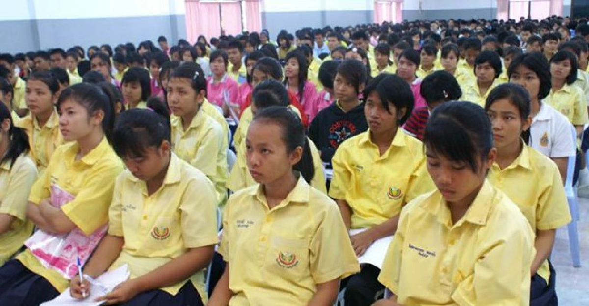 ครูทศวรรษที่21'ต้องเป็นผู้เรียนไม่ใช่ผู้สอน' ครูทศวรรษที่21'ต้องเป็นผู้เรียนไม่ใช่ผู้สอน'
