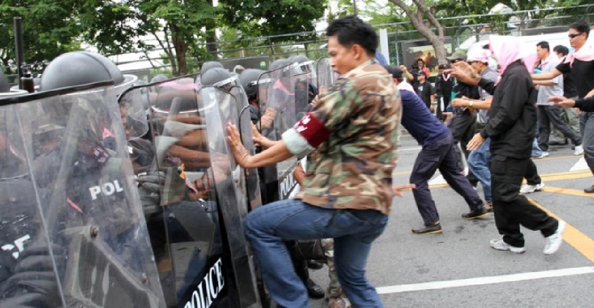เปิดขั้นตอนใช้'พรบ.ความมั่นคง' เปิดขั้นตอนใช้'พรบ.ความมั่นคง'