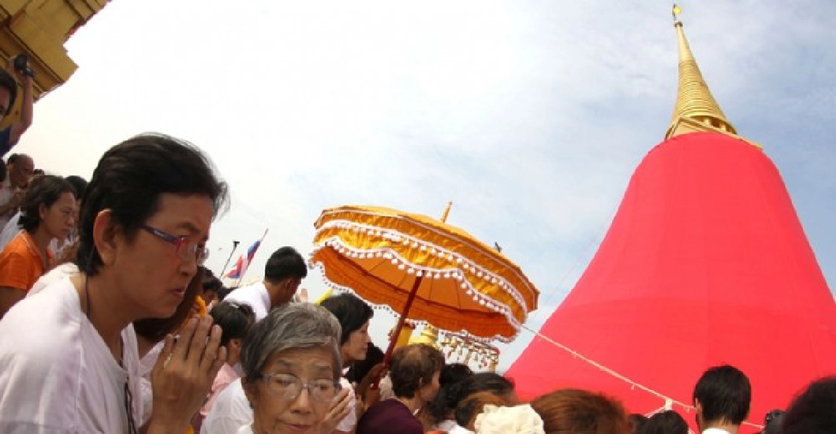 สีสันงานวัดภูเขาทอง'ลมหายใจแห่งยุคสมัย' สีสันงานวัดภูเขาทอง'ลมหายใจแห่งยุคสมัย'