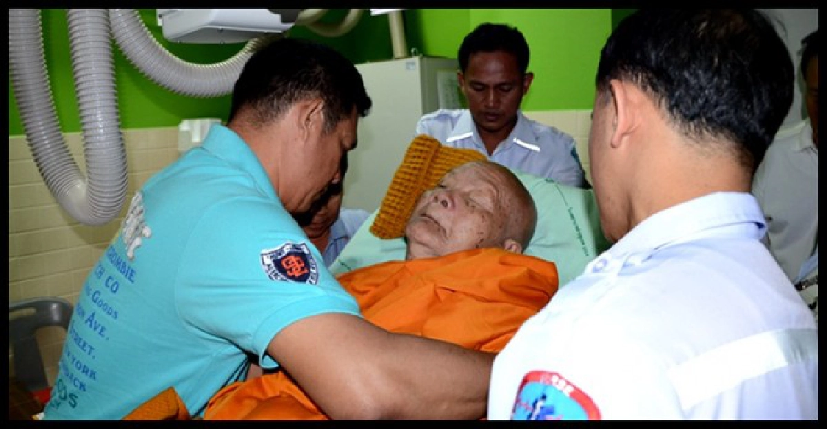 หาม!'หลวงพ่อคูณ'ส่งรพ.อาเจียน-มีไข้