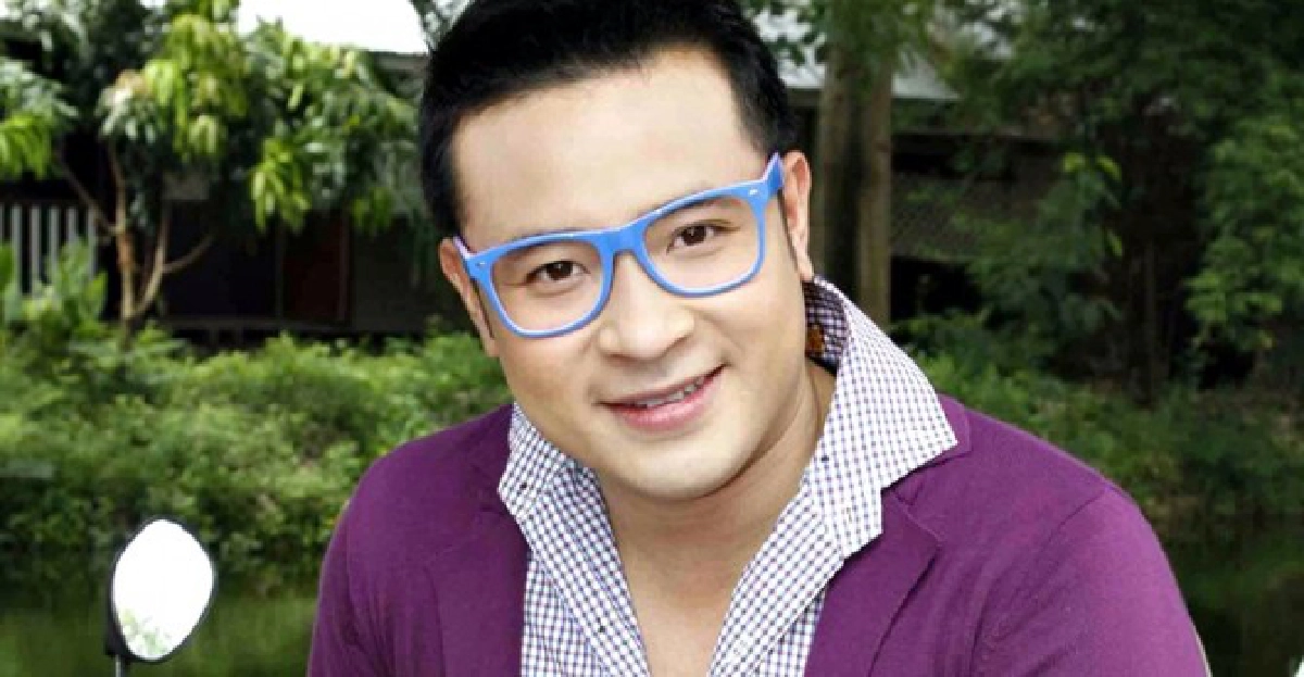 'เบนซ์'รับเจอ'มิค'น้อยลงเหตุงานเยอะ 'เบนซ์'รับเจอ'มิค'น้อยลงเหตุงานเยอะ