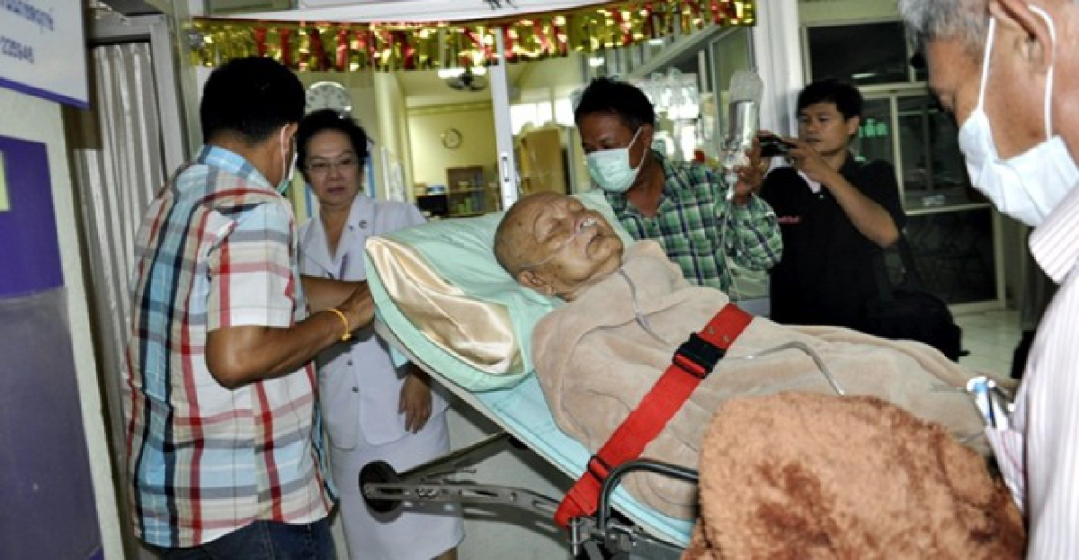 'หลวงพ่อคูณ'ดีขึ้น-ยังไม่ย้ายไปศิริราช 'หลวงพ่อคูณ'ดีขึ้น-ยังไม่ย้ายไปศิริราช