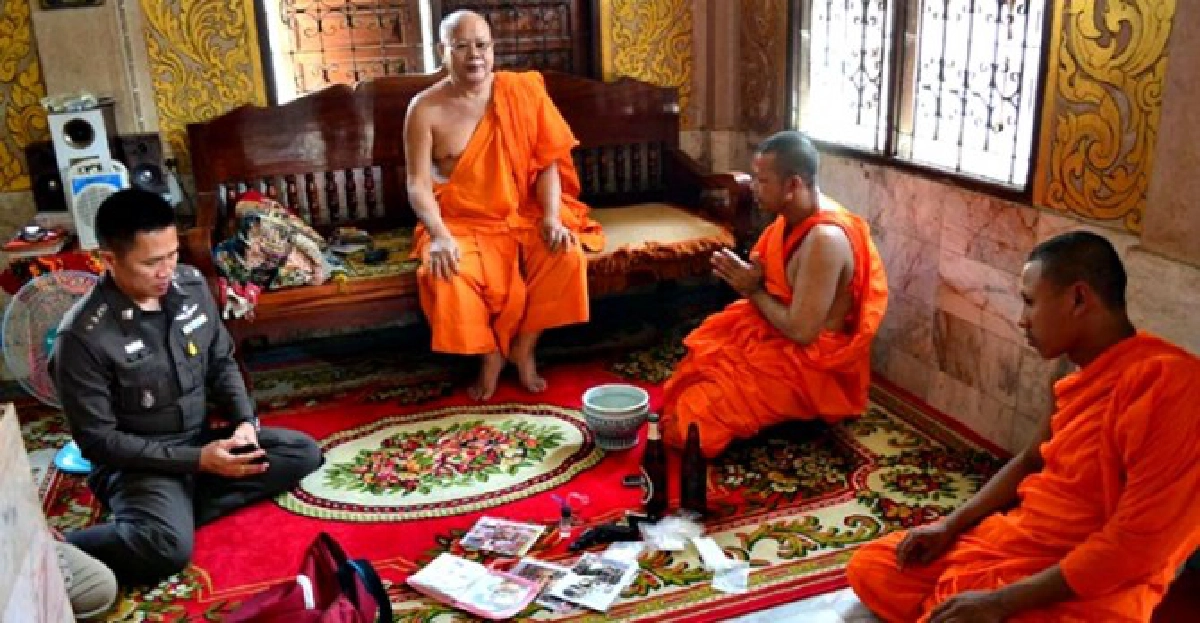 จับ!พระเสพยาบ้า-ซดเบียร์ดูหนังโป๊ จับ!พระเสพยาบ้า-ซดเบียร์ดูหนังโป๊