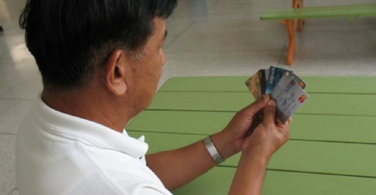 เตือน'รูดปื๊ด'สร้างหนี้ฉลองปีใหม่ เตือน'รูดปื๊ด'สร้างหนี้ฉลองปีใหม่