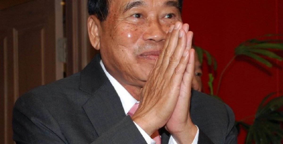 'คลิปเสธ.อ้าย'คลื่นลมรุนแรงเกินคาด 'คลิปเสธ.อ้าย'คลื่นลมรุนแรงเกินคาด