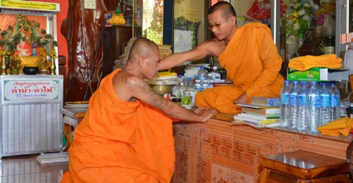 สึก!พระนักธรรมเอกซุกดญ.14ปีในกุฏิ สึก!พระนักธรรมเอกซุกดญ.14ปีในกุฏิ