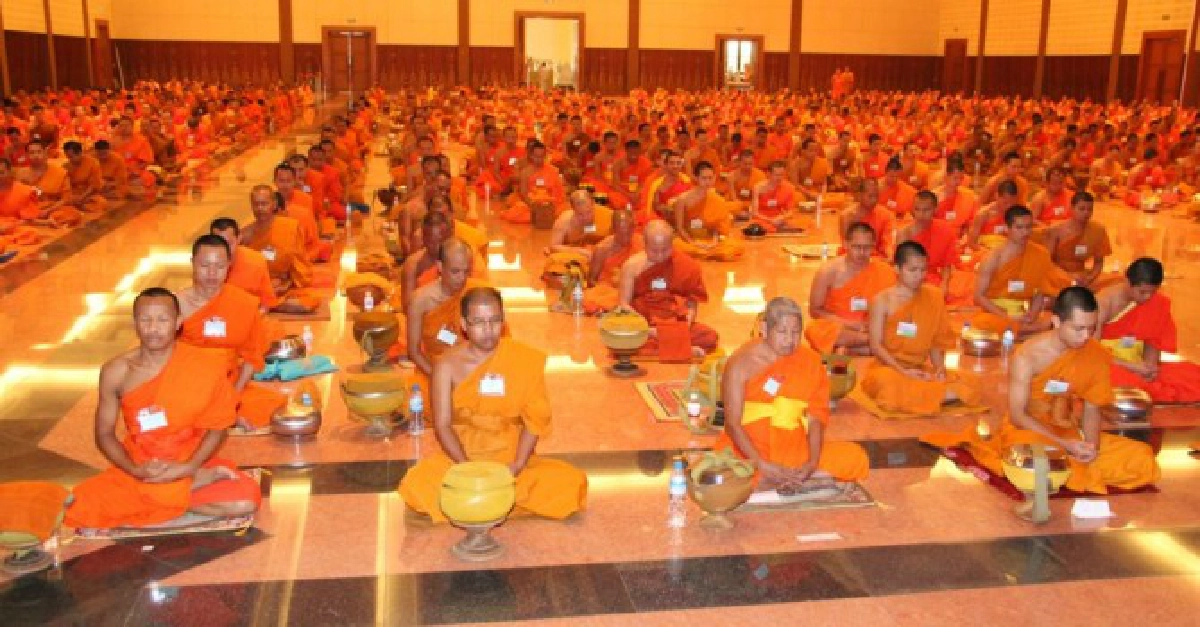 'มจร'จัดฝึกพระนิสิตภาคปฏิบัติวิปัสสนา 'มจร'จัดฝึกพระนิสิตภาคปฏิบัติวิปัสสนา