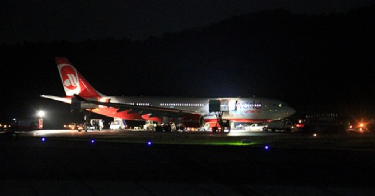 แอร์เบอร์ลิน จอดฉุกเฉินภูเก็ต แอร์เบอร์ลิน จอดฉุกเฉินภูเก็ต