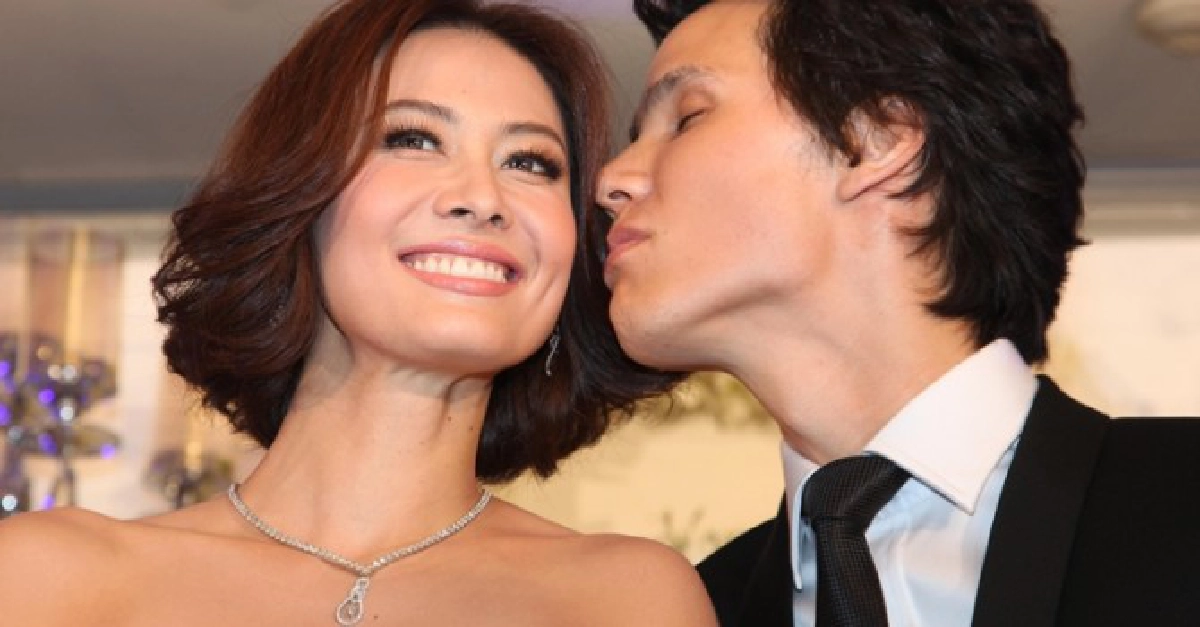 งานแต่ง'เอ๊ะ'ชื่นมื่นแหวนเพชร3กะรัต งานแต่ง'เอ๊ะ'ชื่นมื่นแหวนเพชร3กะรัต