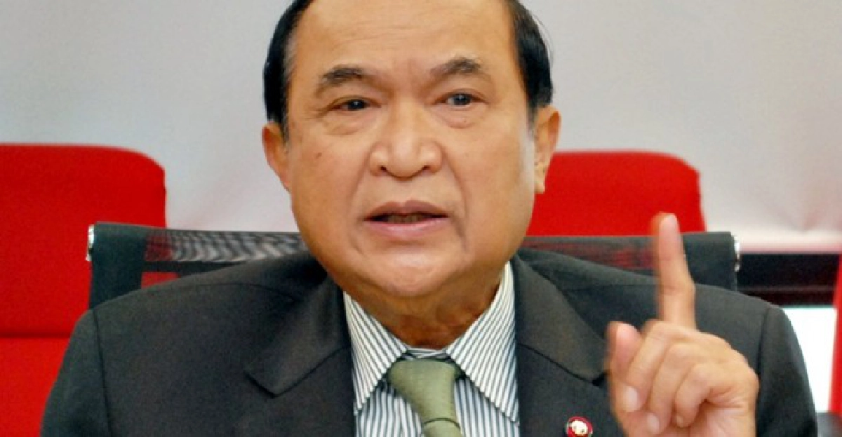 'จารุพงศ์'คุมโปรเจคทำประชามติ 'จารุพงศ์'คุมโปรเจคทำประชามติ