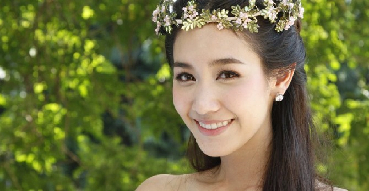 'มิน'ยิ้มรับฉายา'คาสโนวี่ปากเปี่อย' 'มิน'ยิ้มรับฉายา'คาสโนวี่ปากเปี่อย'