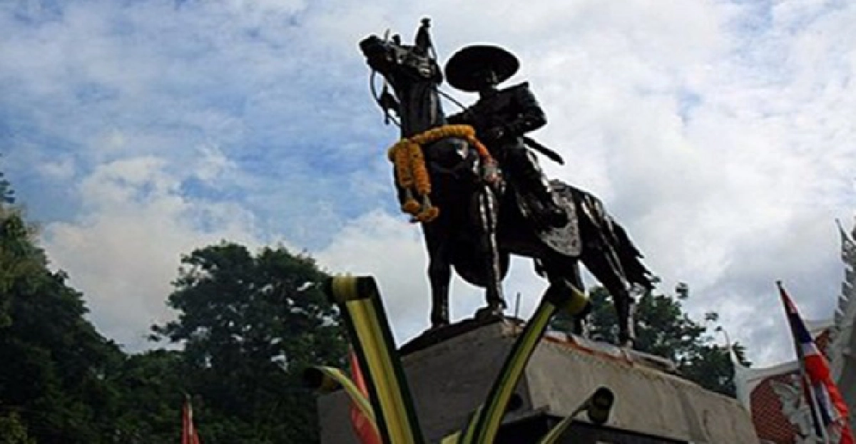 พระเจ้าตากสิน วัดเขาขุนพนม พระเจ้าตากสิน วัดเขาขุนพนม