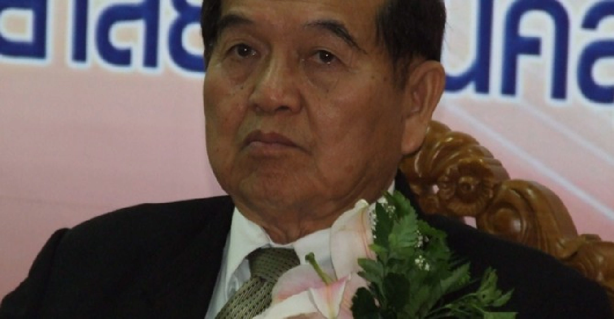 'โสภณ'สวน'วัฒนา'พูดเพื่อเอาใจใคร? 