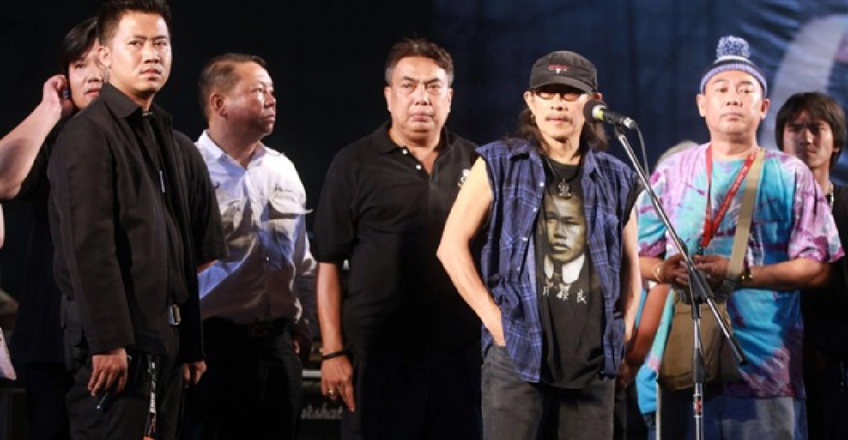 คุณแอ๊ดพูดถูกใจผม'กดไลค์'ให้เลย
