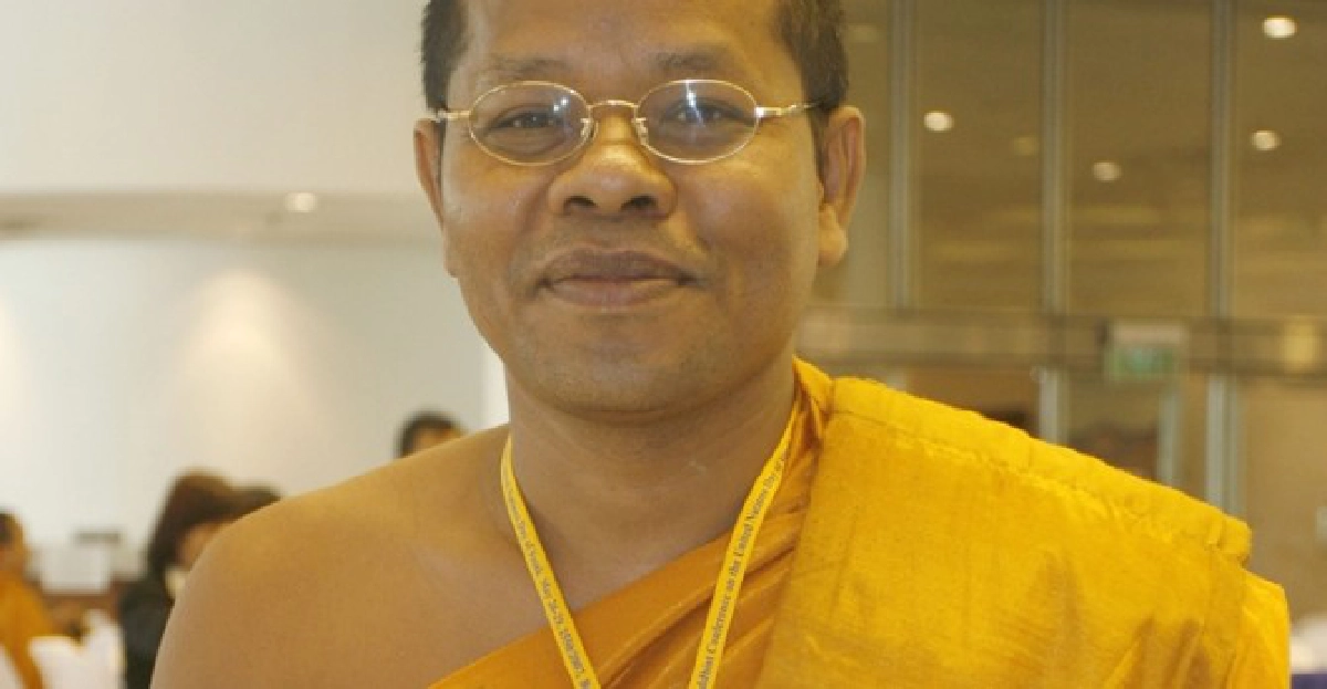 พระมหาโชว์วิจารณ์เดือด'รมต.' พระมหาโชว์วิจารณ์เดือด'รมต.'