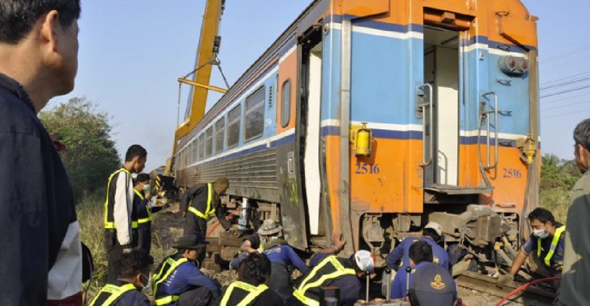 กู้รถไฟตกรางเปิดใช้ปกติแล้ว กู้รถไฟตกรางเปิดใช้ปกติแล้ว