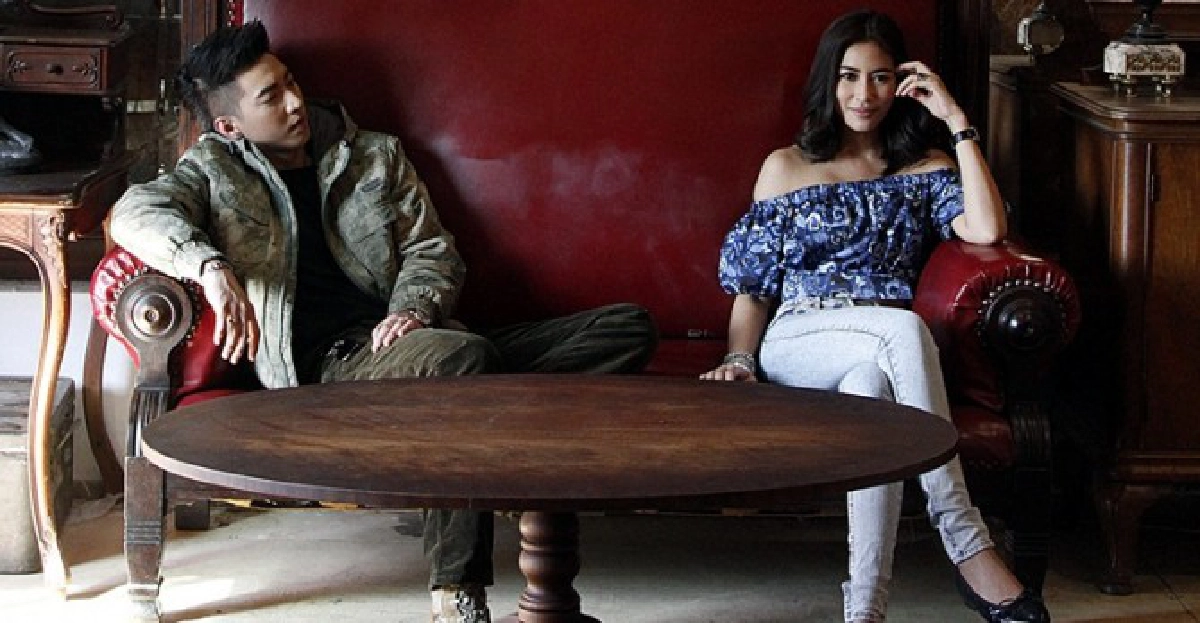 'โตโน่-จุ๋ย'พาชมโกดังเก็บของเก่า