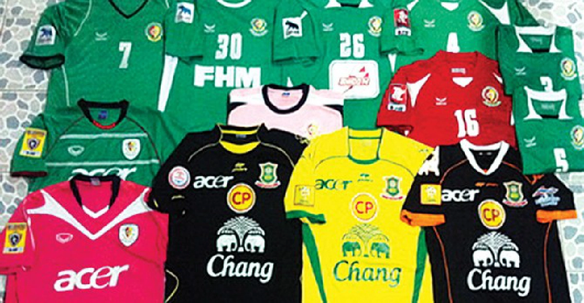 Eat Play Life:เม็ดเงินในเสื้อบอล