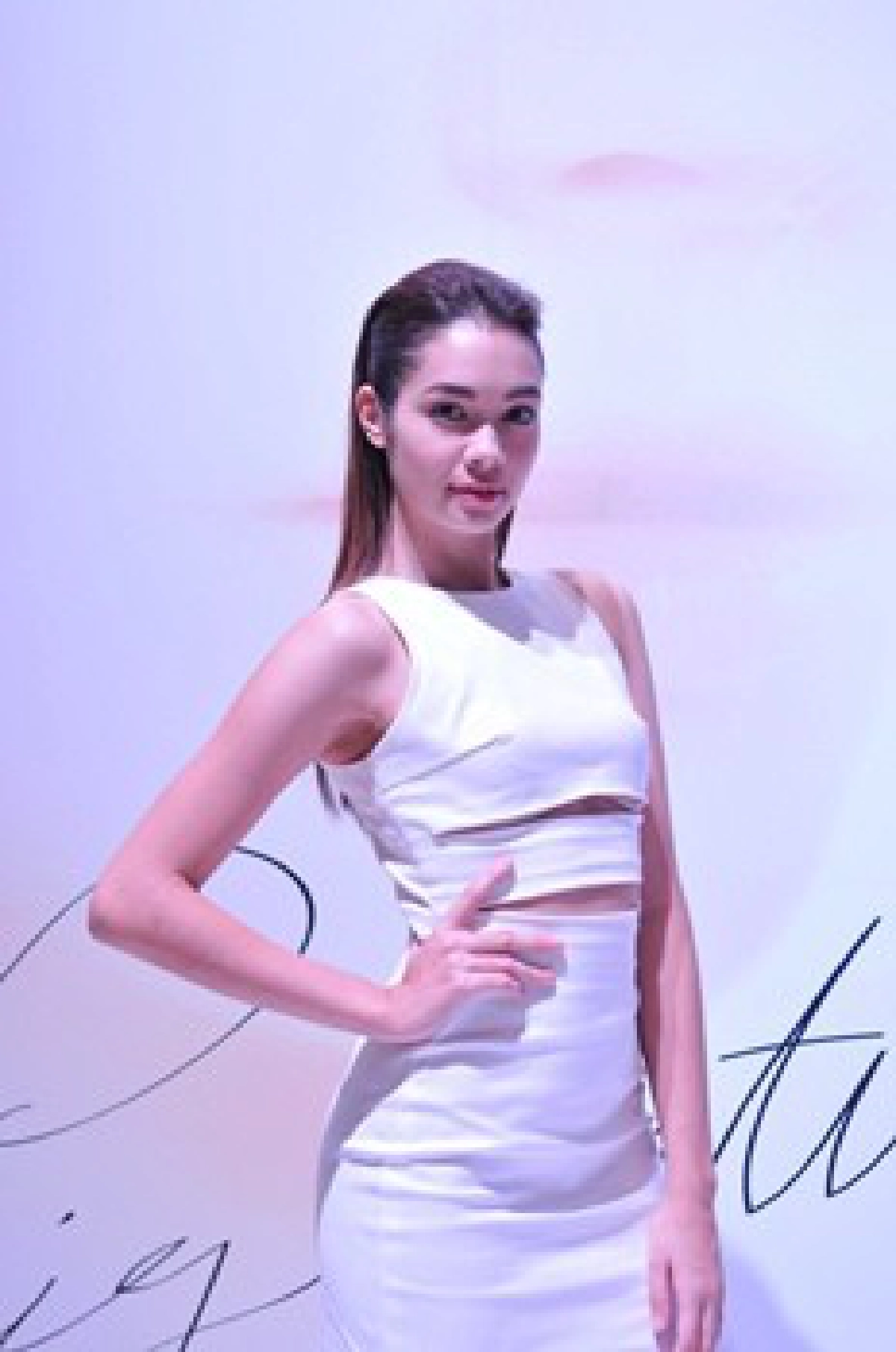 แต้มสี4ลุครับสปริง-ซัมเมอร์ แต้มสี4ลุครับสปริง-ซัมเมอร์