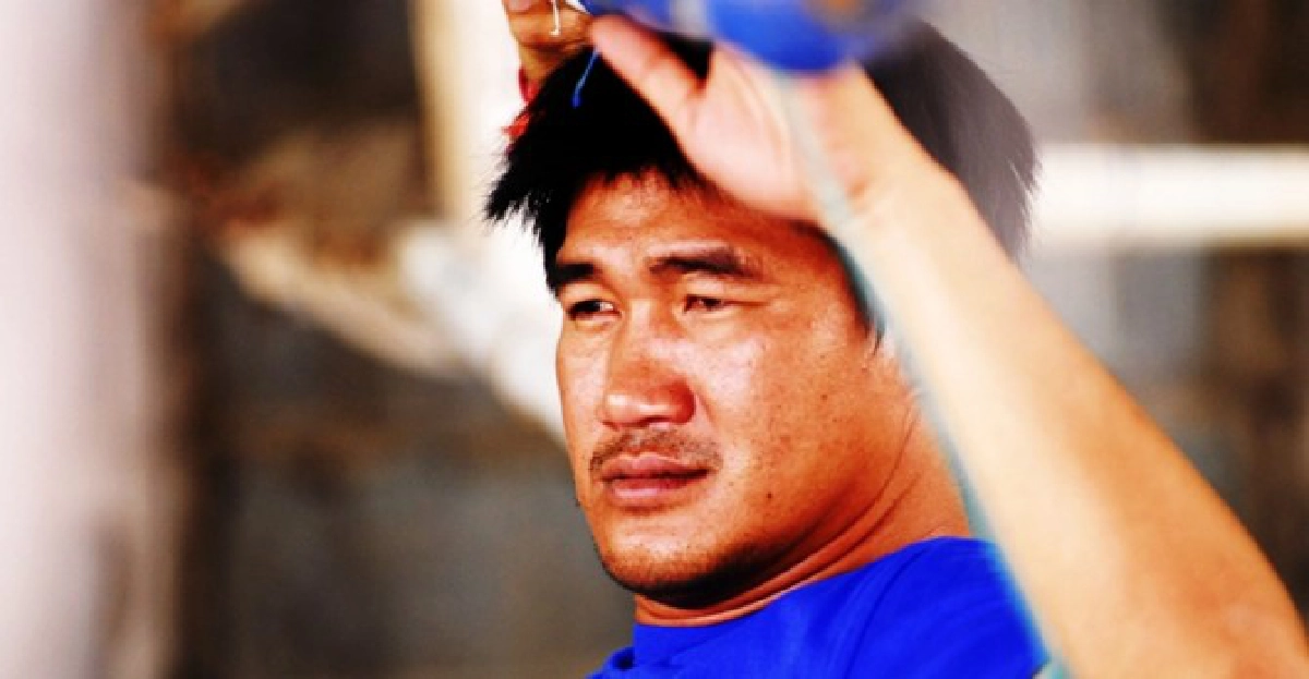 'จอมโหด'ลั่นน็อก'สมรักษ์'ก่อนแขวนนวม 'จอมโหด'ลั่นน็อก'สมรักษ์'ก่อนแขวนนวม